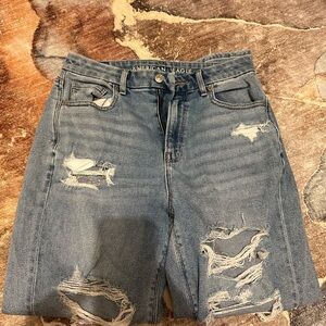American Eagle Curvy Ripped Mom Jean